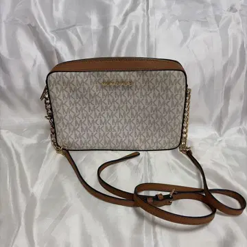 MICHAEL KORS MK 로고 숄더백