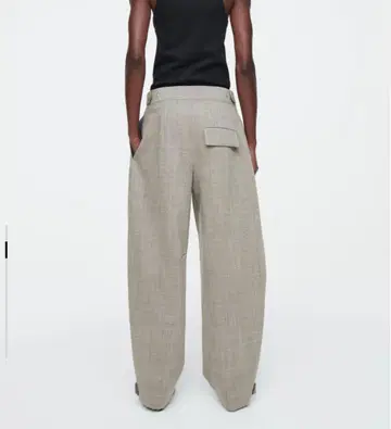 COS 울 배럴 레그 유틸리티 팬츠