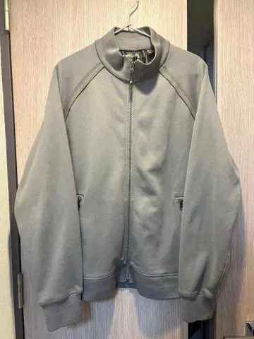 MOUNTAIN HARDWEAR 풀 지퍼 자켓 그레이