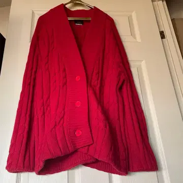 캐시미어 100% 빨간색 케이블 니트 가디건
