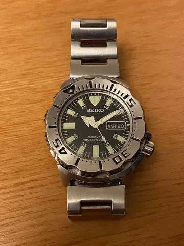 SEIKO 블랙 몬스터 자동 와인딩 다이버즈 200m 컨디션 최상