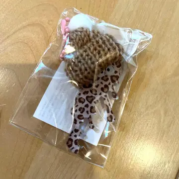 레오파드 무늬 아크릴 키링