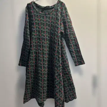 M.&Kyoko 엠앤쿄코 니트 원피스 비대칭