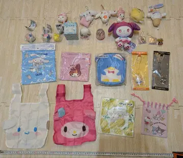 묶음 판매 산리오 뽑기 마스코트 키링 가챠 저금통 등