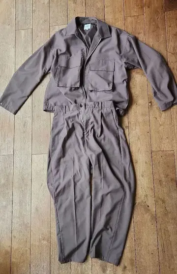 BEAMS 셋업 베이지