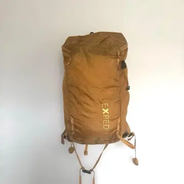 EXPED 백팩 브라운
