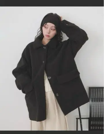 LIAN 보아 무스탕 스텐카라 코트