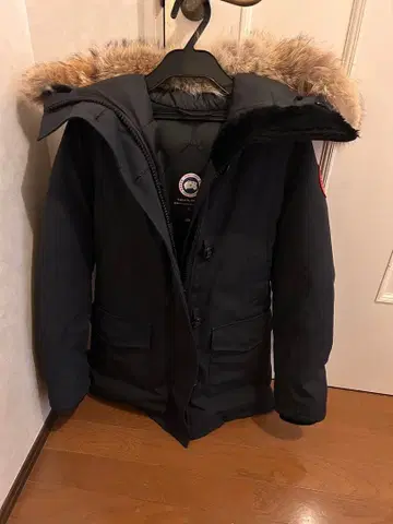 새상품급 ] CANADA GOOSE 브론테 파카 다운 자켓 XS