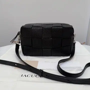 새상품급 이아쿠치 벨타 XS CERVO 블랙