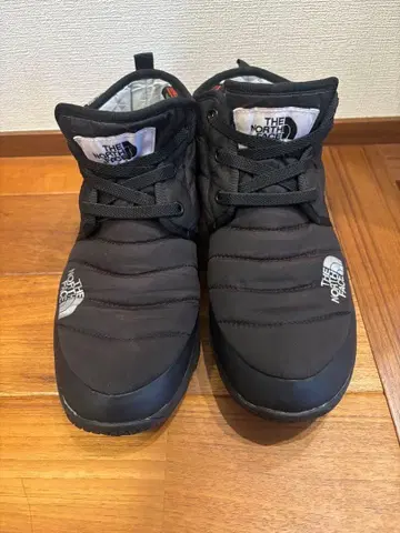 THE NORTH FACE 블랙 눕시 트랙션 라이트 28