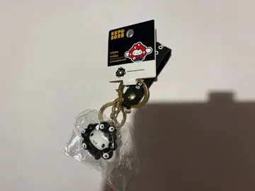 시나모롤 미야쿠미야쿠 흑백 변신 키링