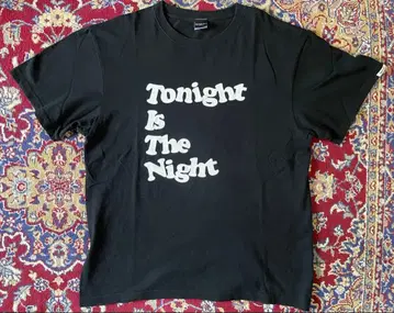 쿠루리 NIKKI 티셔츠