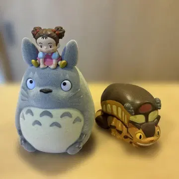토토로와 고양이 버스 피규어 세트