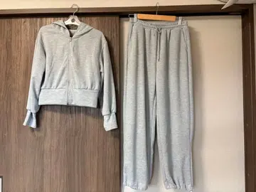 그레이 맨투맨 셋업 후드 부착