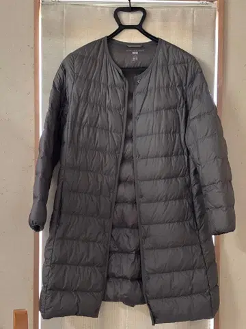 새상품급! UNIQLO 울트라 라이트 다운 카키 XL
