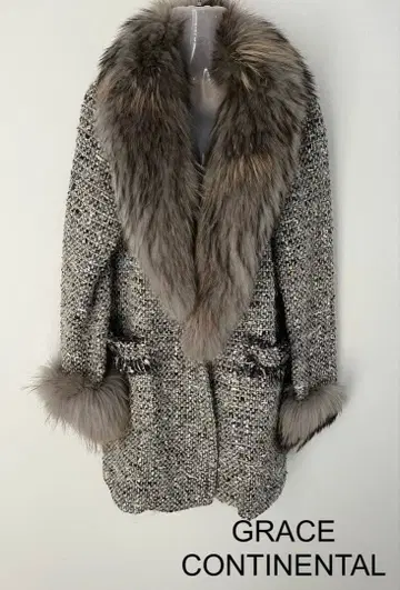 GRACE CONTINENTAL 퍼 달린 트위드 코트
