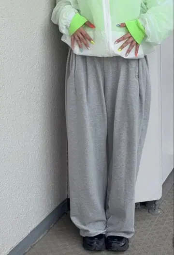 그레이 조거 팬츠 스웨트 팬츠