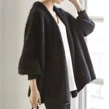 [새상품급] NOBLE 노블 퍼 니트 퍼프 가디건 차콜 그레이