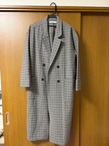 MOUSSY 체크 무늬 더블 브레스트 코트 사이즈 1