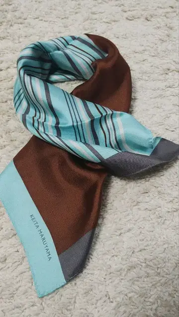 KEITA MARUYAMA 푸치 스카프