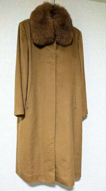 카멜색 퍼 옷깃 캐시미어 100% 롱 코트