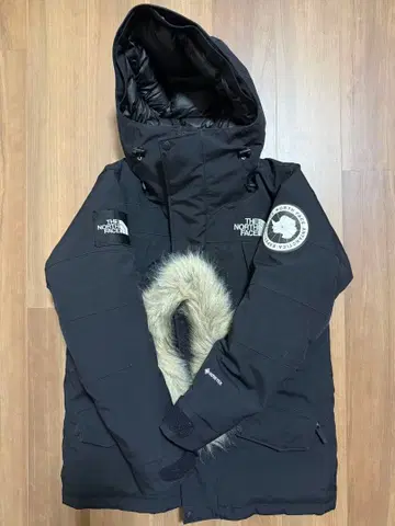 THE NORTH FACE 블랙 다운 자켓 M 사이즈