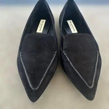 THE SHINZONE 블랙 스웨이드 플랫슈즈