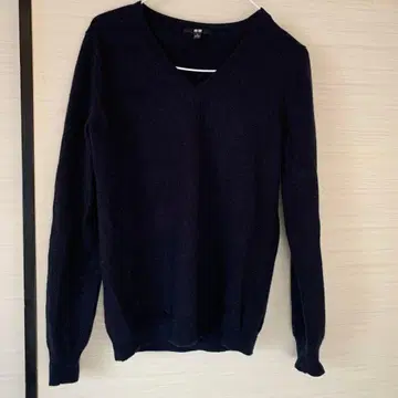 UNIQLO 캐시미어 V넥 스웨터 M