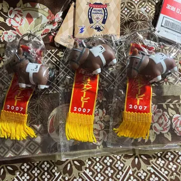 서러브레드 컬렉션 우승 리본 포함 소프트 비닐 피규어 볼체인 보드카