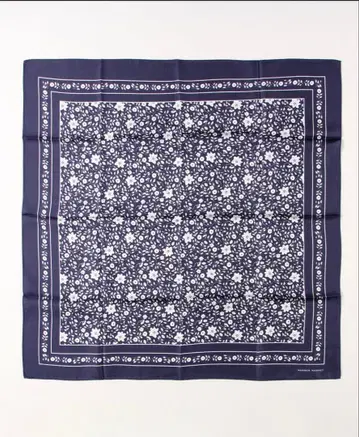 MANNER MARKET 실크 스카프 투모로우랜드 구매