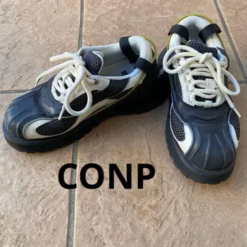 CONP 스니커즈
