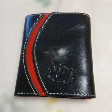 가죽 3단 폴더형 지갑 블랙과 빨간색