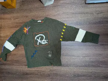 Re:room 자수 올리브 그린 니트