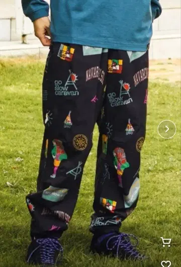 GOSLOWCARAVAN 올 패턴 프린트 팬츠