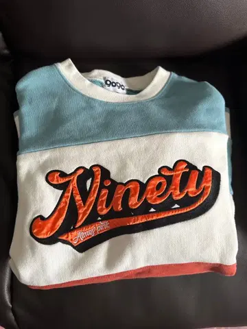 9090 맨투맨 atmos 콜라보