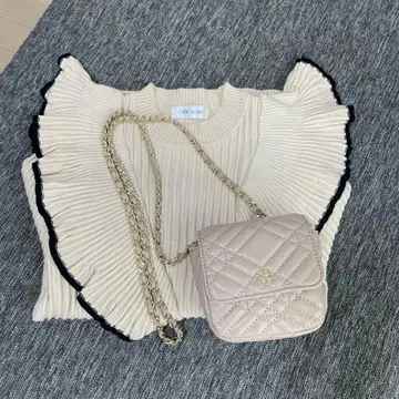 MODE ROBE 프릴 부착 긴팔 니트