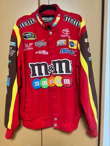 M&M's 레이스 자켓 빨간색