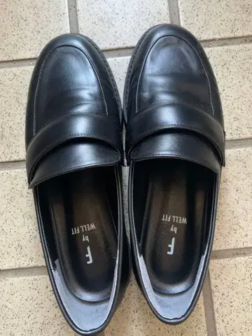 24.5cm 블랙 로퍼 가죽 신발