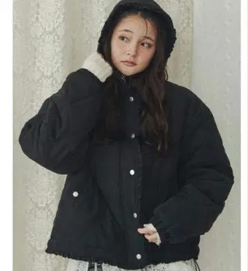 merry jenny 프릴 퀼팅 후드 자켓