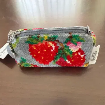 페일러 딸기 무늬 파우치