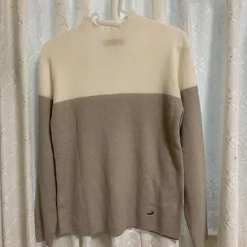 CROCODILE 하이넥 스웨터 M 아이보리 베이지