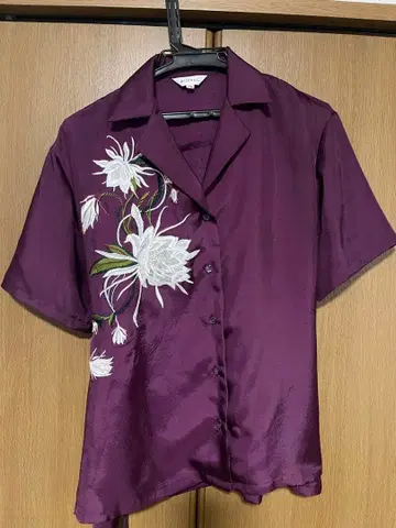 MURRAL 자수 셔츠 자수