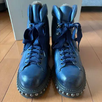 Santoni(산토니) 블루 스터드 부츠