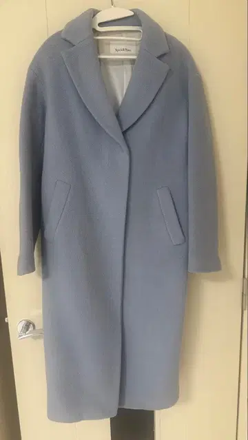 Spick & Span 라이트 블루 롱 코트 38