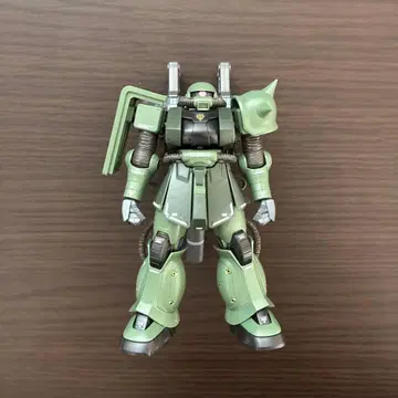 건담 프라모델 HG 자쿠 II 썬더볼트 버전