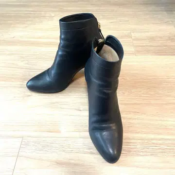 PELLICO 펠리코 가죽 숏부츠 블랙 백지퍼 36