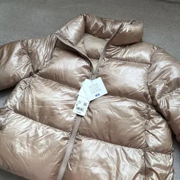 ULTRA LIGHT DOWN 베이지 다운 자켓