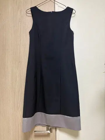 2way 슬리브리스 A라인 원피스 네이비
