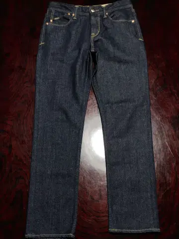 야누크 MICHEL II 미셸 2 30인치 새상품급