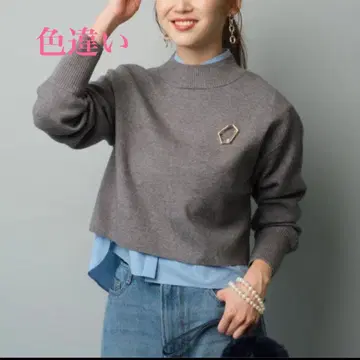 [새상품급] JUSGLITTY 크롭 니트 (브로치 없음)